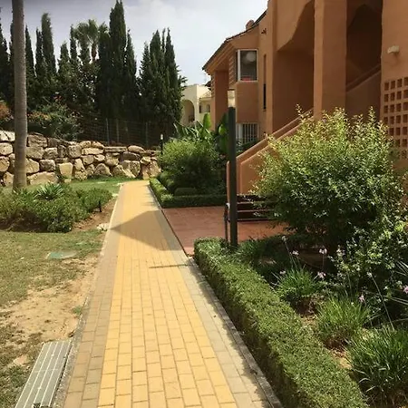 Appartement Superbe Avec Piscine A 800m De La Bahia de Casares