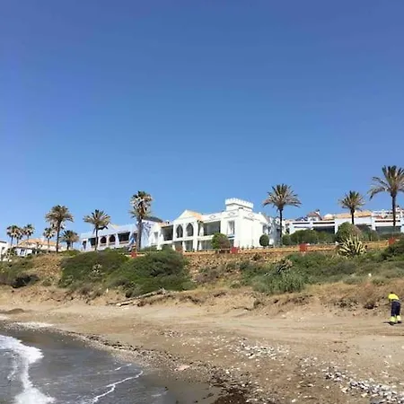 Superbe Avec Piscine A 800m De La Bahia de Casares